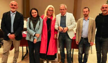 «La sanità veneta non è l'eccellenza che si vuol far credere. Tempo medio di attesa per un'operazione di cataratta è di un anno»