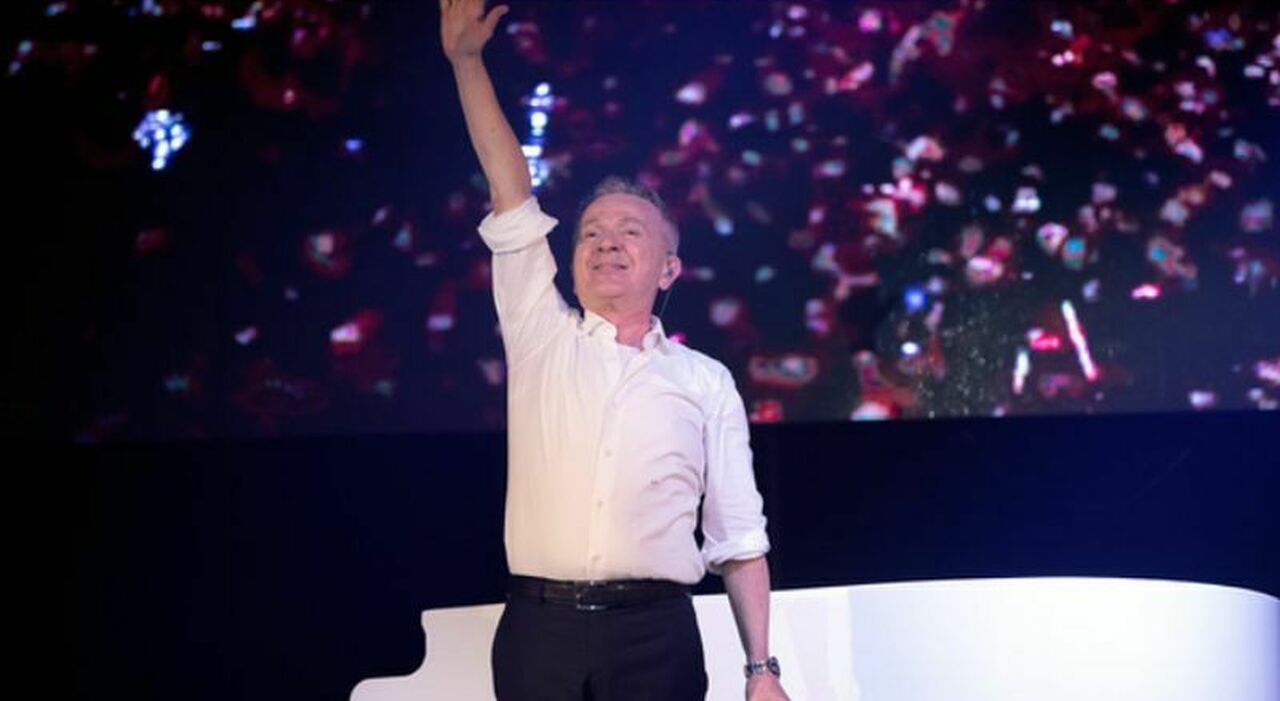 Pupo si esibirà (di nuovo) a Mosca: «Gli italiani dovrebbero essere grati ai russi. Se mi vietano di andare chiederò la cittadinanza» - Il Messaggero