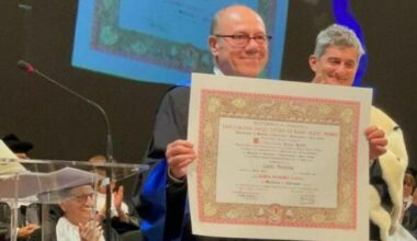 Carlo Verdone, laurea ad honorem in Medicina: «Curo l'umore, sono un antidepressivo naturale». Le 4 lauree e perché non è diventato medico - Il Messaggero