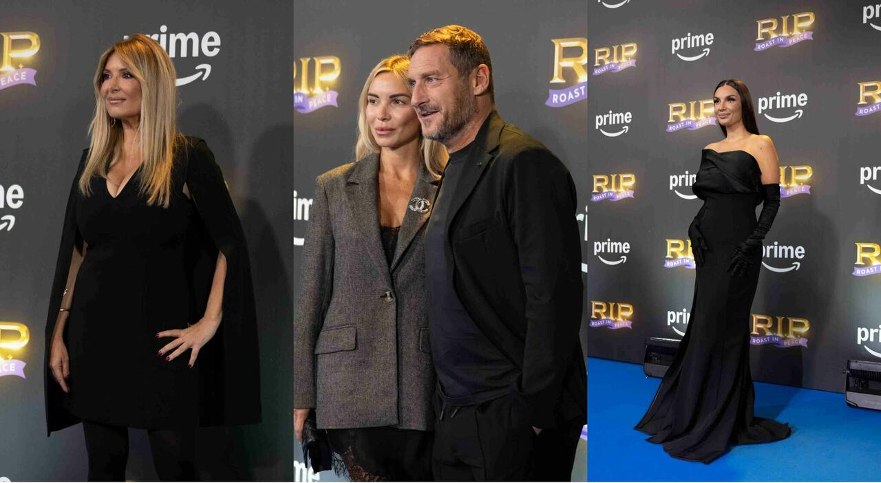 sfilata di vip per lo show Roast in peace