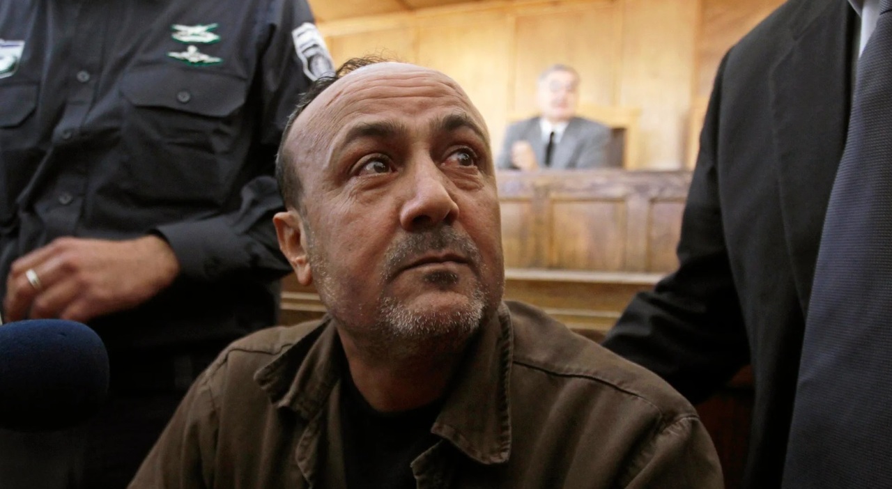 Marwan Barghouti, chi è il prigioniero palestinese e perché Israele non vuole consegnarlo ad Hamas - Il Messaggero