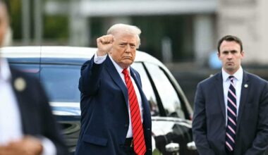 Dazi, Trump: «Cina ostile, tariffe aggiuntive del 100% dal primo novembre». E salta l