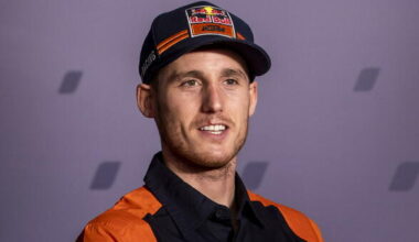 Ktm, Pol Espargaro al posto di Vinales nei Gp di Australia e Malesia. Maverick proseguirà il recupero della spalla sinistra