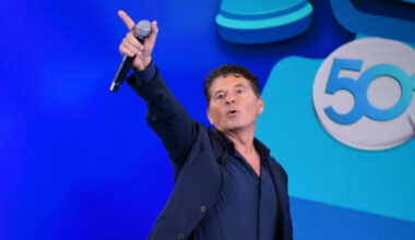 Lo Spaesato 2, stasera in tv (lunedì 13 ottobre) torna il programma di Teo Mammucari: anticipazioni e dove vederlo