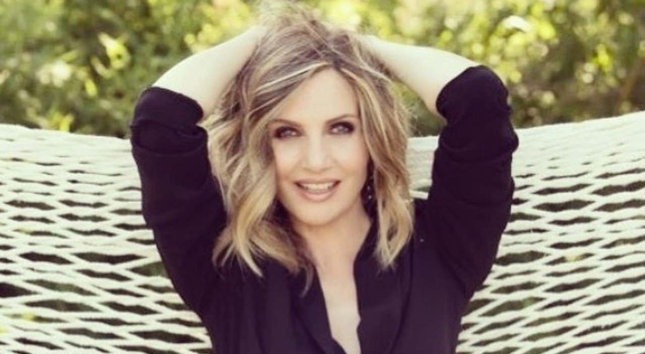 Lorella Cuccarini: «Pippo Baudo è stato un padre. Innamorato di me? Provava affetto. Dico grazie a Maria De Filippi. Playboy mi offrì... - Il Messaggero