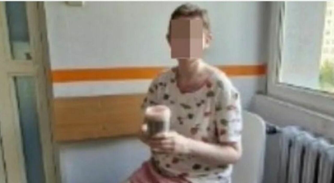 i genitori l'hanno segregata in casa per 27 anni. La scoperta choc in Polonia