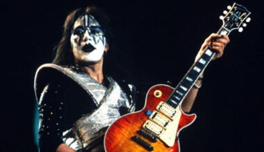 Ace Frehley, come è morto il chitarrista dei Kiss? Fatale una caduta nel suo studio