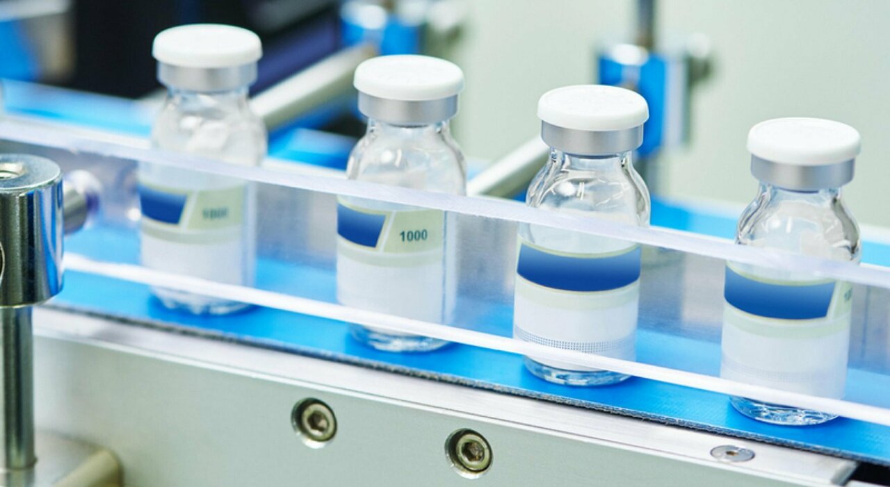 Tumore, ecco il nuovo vaccino a base di nanoparticelle. «Simile a quello antinfluenzale»