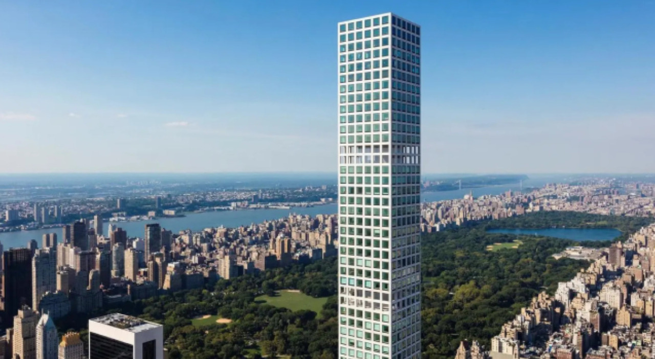 rischia di crollare. Gli inquilini vip