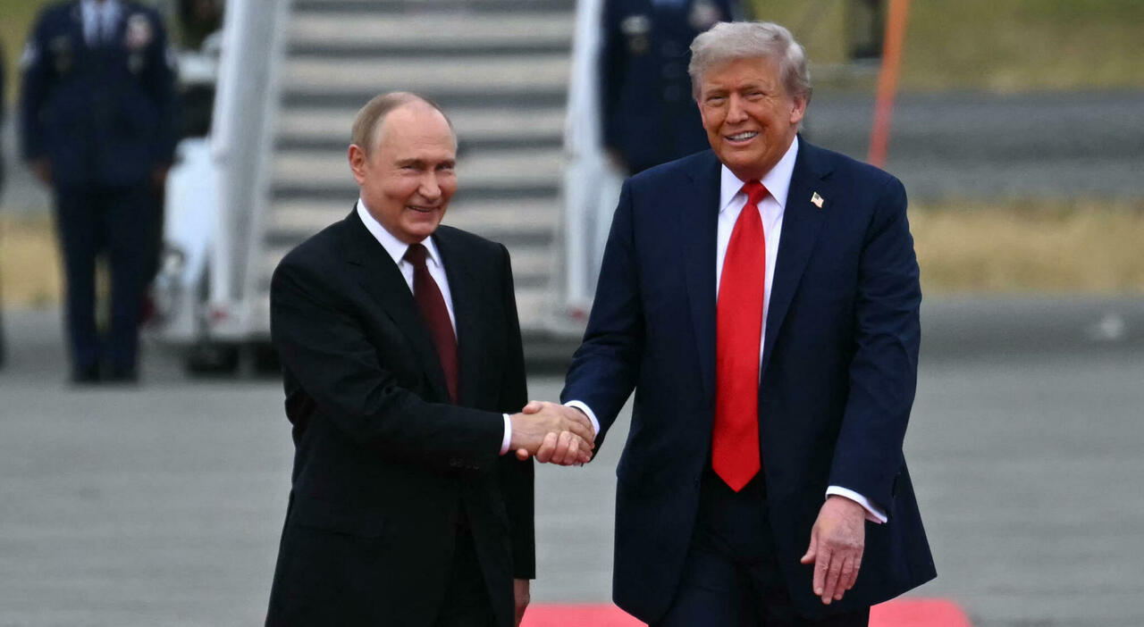nessun incontro Trump-Putin nell'immediato. Ue e Kiev lavorano a piano di pace in 12 punti