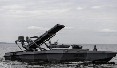 Guerra, l'Ucraina svela il nuovo drone marino Sea Baby. «Può colpire qualsiasi punto del Mar Nero»