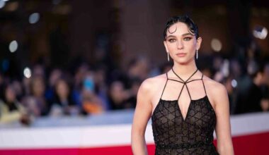 Matilda De Angelis: «Il premio diviso con Elodie? Mi assumo sempre le responsabilità di ciò che dico»