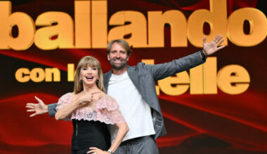 vince Martina Colombari, è spareggio tra Beppe Convertini ed Emma Coriandoli