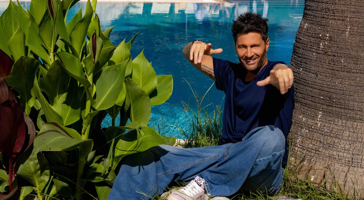 Filippo Bisciglia, quanto guadagna: l'addio a Pamela Camassa, l'incidente, il rapporto con Maria De Filippi e la malattia - Leggo.it