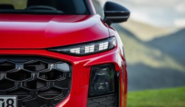 Nuova Audi Q3, la compatta cambia passo: ora guida da grande