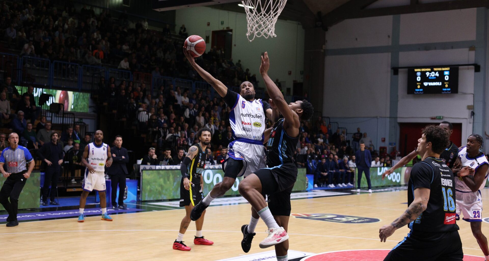 Vanoli Basket Cremona-Nutribullet Treviso Basket