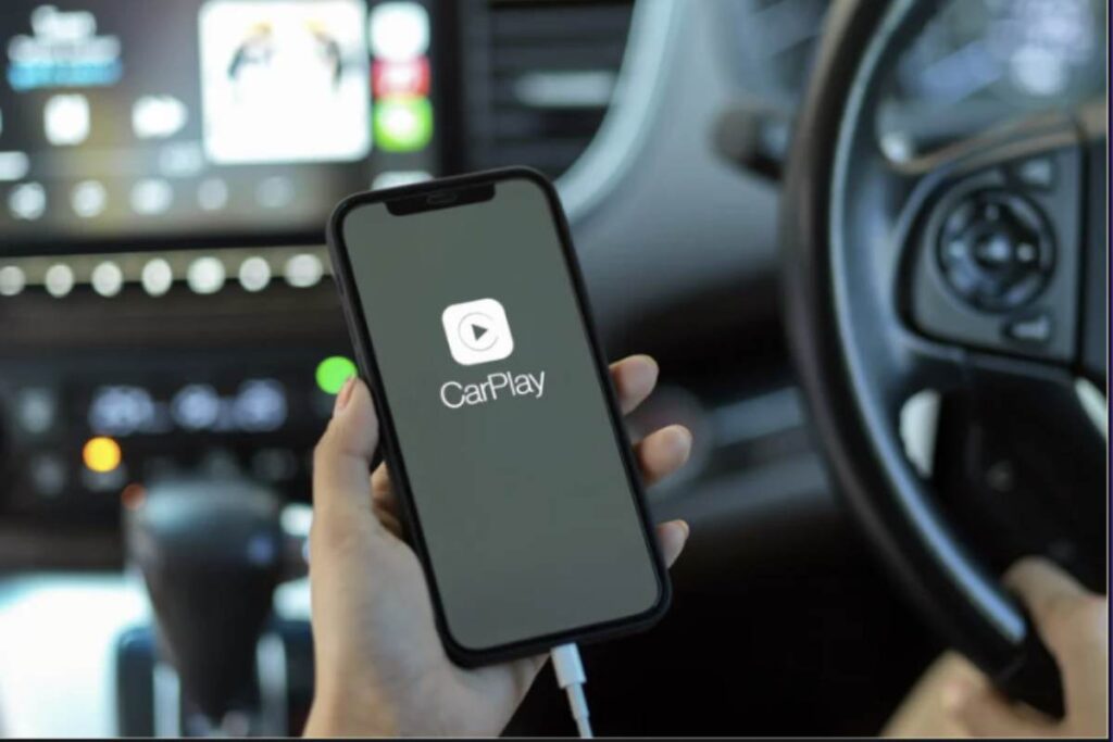 Apple continua a investire nello sviluppo di CarPlay, con l’obiettivo di ampliare ulteriormente le possibilità di utilizzo e di personalizzazione per gli automobilisti.