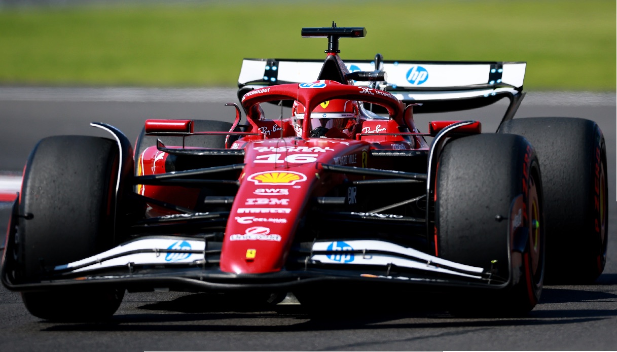 Ferrari seconda con super Leclerc, Hamilton penalizzato