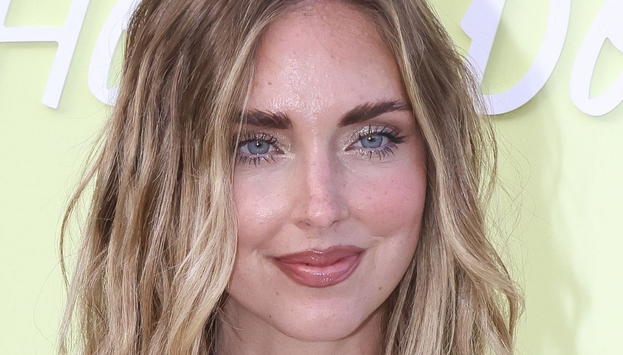Chiara Ferragni racconta l’anno difficile e il nuovo amore: “Spero duri per sempre”