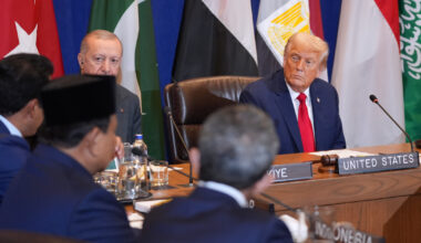 Contrariati in privato, favorevoli in pubblico: il sì dei Paesi arabi al Piano di Trump per Gaza in nome… - Il Fatto Quotidiano