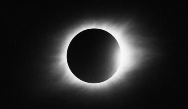 il buio in pieno giorno anche in Italia, ecco quando