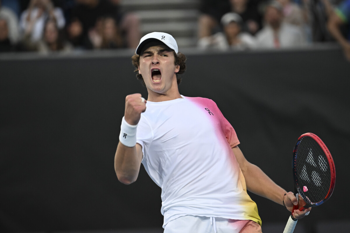 Davidovich Fokina incorona Fonseca: "Sarai il prossimo Djokovic, batterai Alcaraz e Sinner"