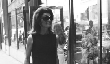 La Jackie 1961 e il monogram: perché la moda è ossessionata dall'heritage? Così sta recuperando potere, identità (e budget)
