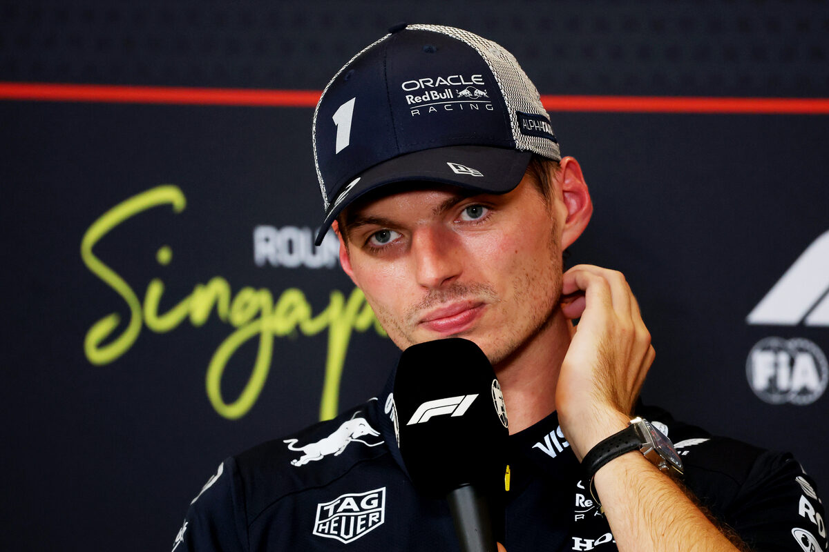 Furia Verstappen con Norris: "Parlargli? No. Non ha fatto un bel gesto" - News