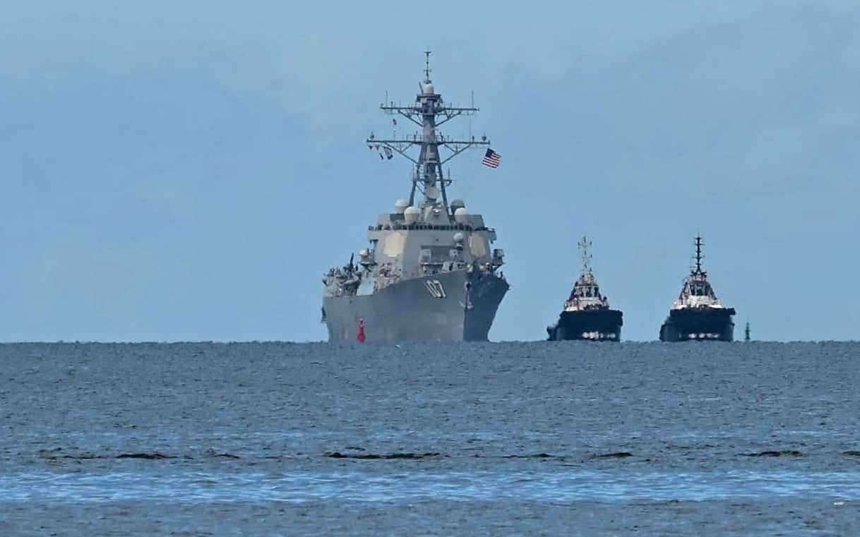 Venezuela, nave da guerra Usa arrivata a Trinidad e Tobago