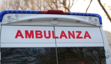 Torino, il passeggino sfugge dalle mani della nonna. Grave il neonato - Sky TG24