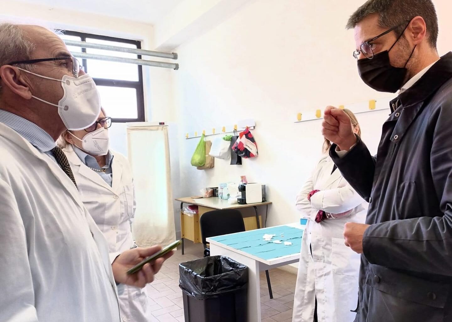 Non picchiò il paziente al centro vaccinazioni, assoluzione piena per consigliere comunale ex infermiere