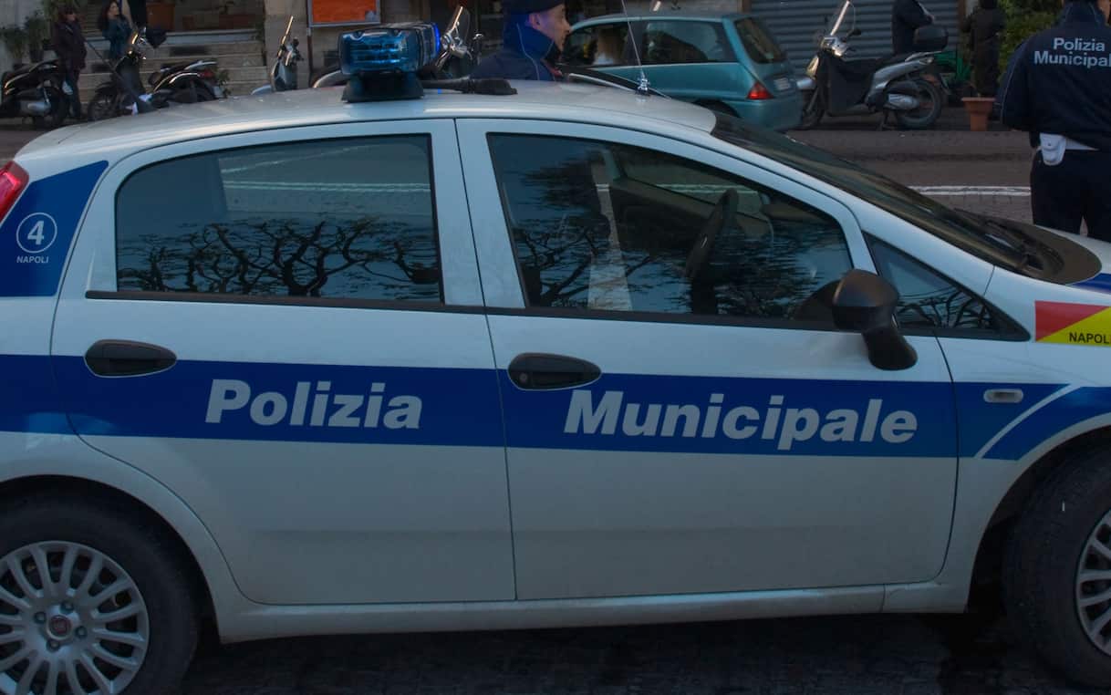 Vicenza, due donne uscite dalla messa travolte da auto: una grave