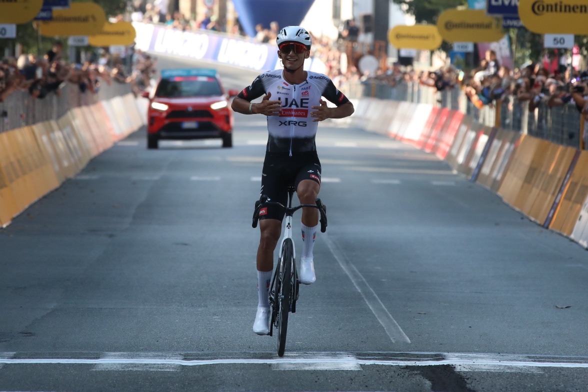 Gran Piemonte 2025, Isaac Del Toro trionfa in solitaria! 6° Edoardo Zambanini, 10° Andrea Bagioli