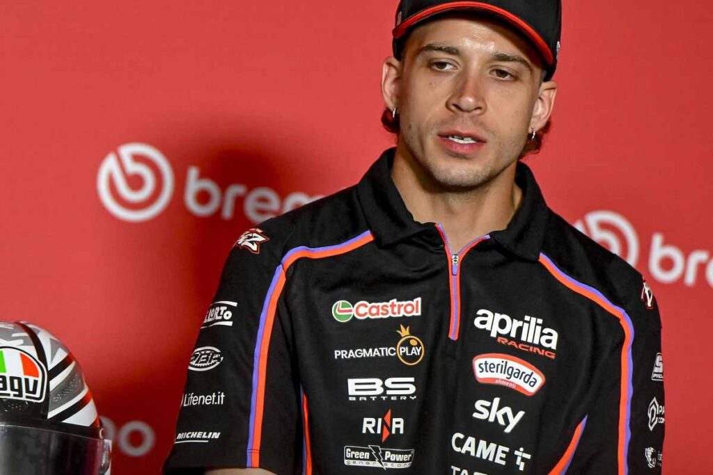 Marco Bezzecchi pilota Aprilia