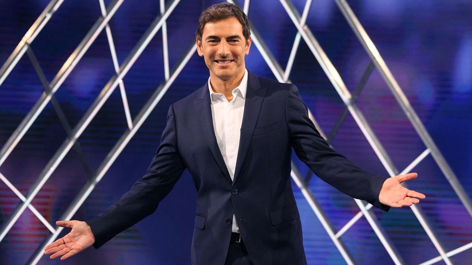 Niente access per L'Eredità. Liorni torna in preserale perchè "sta bene dove sta"