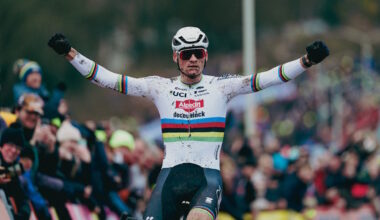 Alpecin - Deceuninck, il team manager Roodhooft parla del calendario di Van der Poel: "Si allena per il ciclocross"