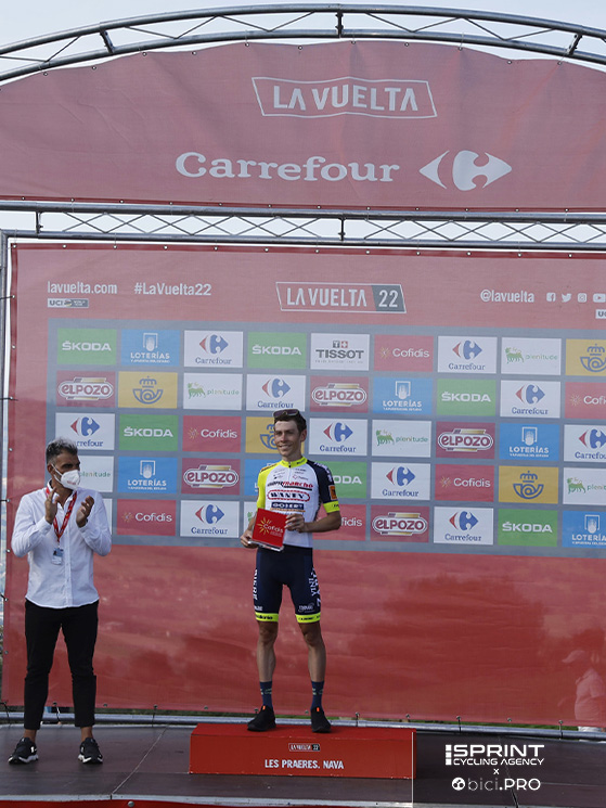 Il podio della tappa di Les Praeres alla Vuelta '22. Questa è la sua vittoria più prestigiosa