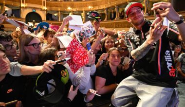 Bezzecchi e Rivola. In Aprilia tra adrenalina e umiltà (e con Martin)