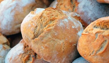 Guerra del pane in Svizzera, chiudono produttori e panetterie: cosa sta succedendo