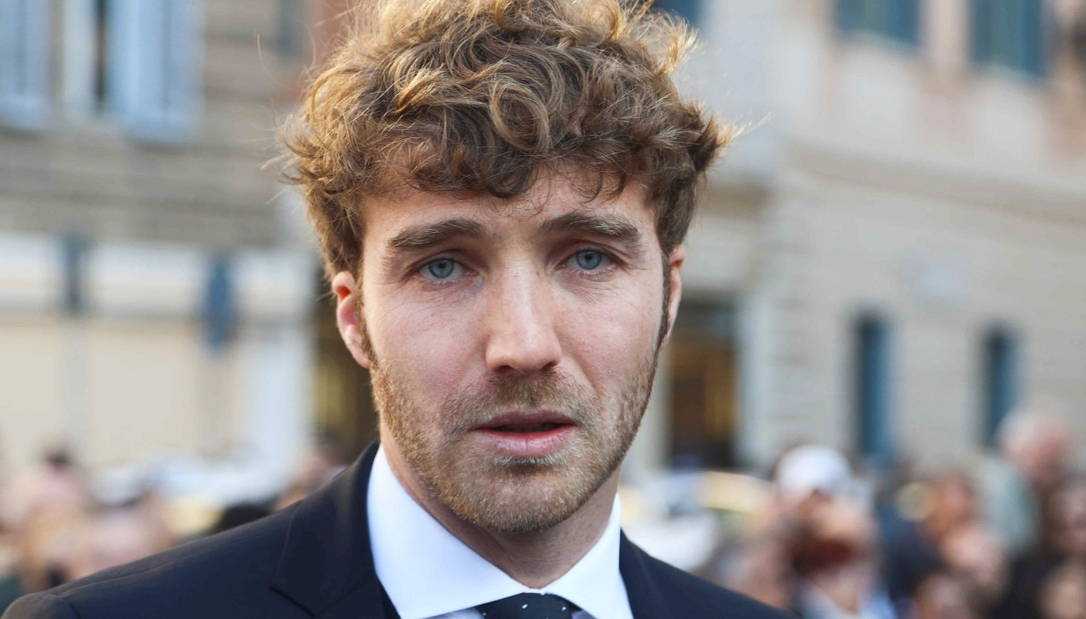 Paolo Ciavarro a Verissimo, il regalo di Eleonora Giorgi: “Ho ritrovato mio fratello”