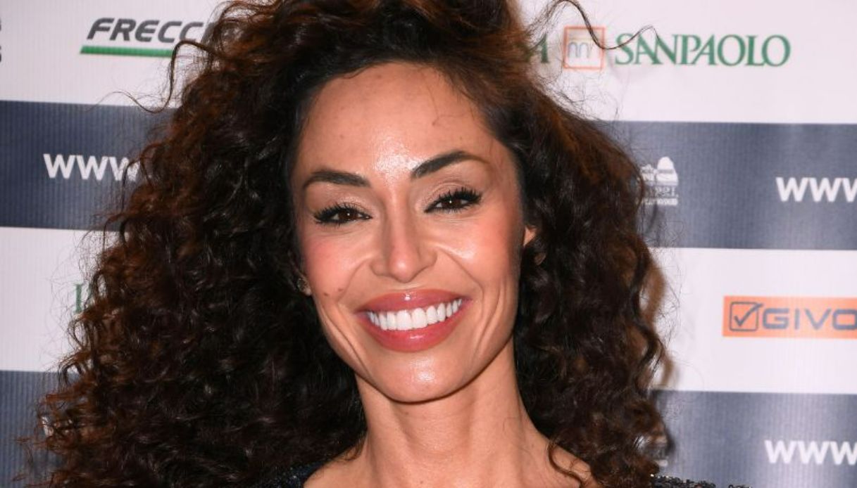 Raffaella Fico, il nuovo fidanzato è il calciatore Armando Izzo. Il gesto che non lascia dubbi