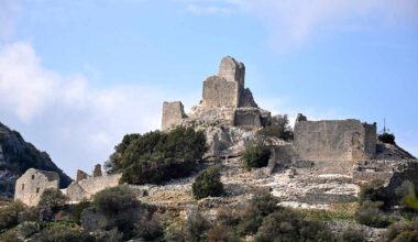 Famosi come i BORGHI DI HALLOWEEN, sono i più belli d'Italia | Chi ama il terrore e l'adrenalina, è nel posto giusto