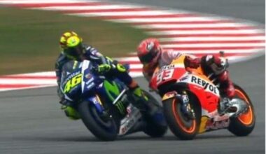 Contatto tra Rossi e Marquez nel GP di Malesia 2015