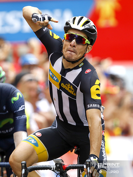 Il più grande giorno nella carriera di Sbaragli, la vittoria del 2015 alla Vuelta, sul traguardo di Castellòn