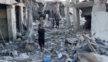 Idf: "Gaza City quasi vuota". Leader di Hamas sopravvissuto al raid di Doha alla guida dei negoziati in Egitto