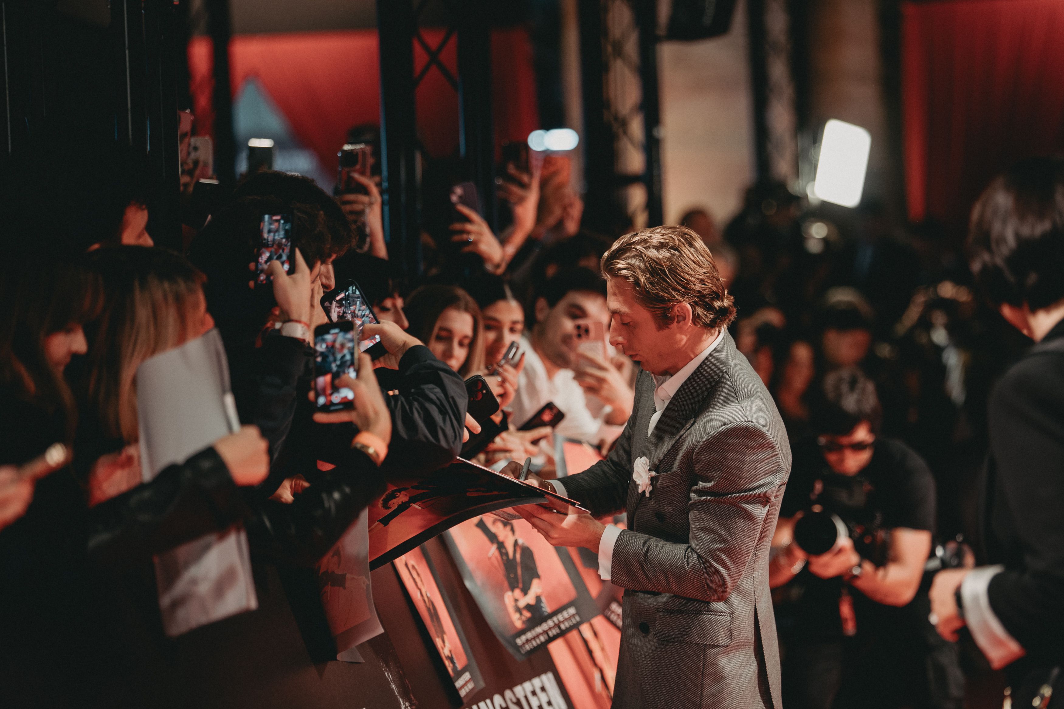 Bruce Springsteen a Che tempo che fa «Gli Stati Uniti hanno sempre combattuto per la libertà anche io lo faccio. Il...