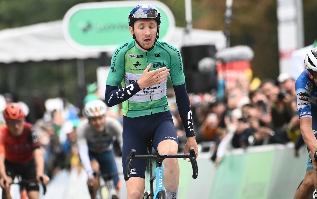 Israel-Premier Tech, Stephen Williams operato al ginocchio destro per una tendinopatia cronica