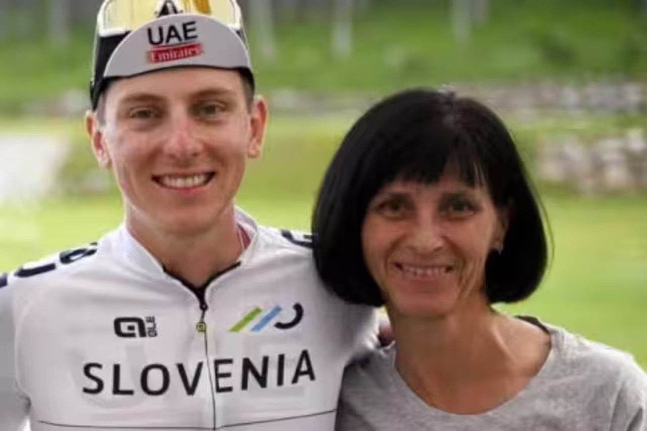 La mamma di Pogačar: "Capisco se smette, è stanco" - Bikeitalia.it