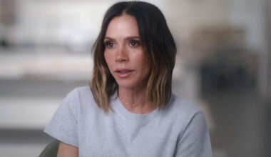 Victoria Beckham, la verità sul ritorno con le Spice Girls: “David mi ha ricattata”
