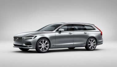 Addio alla Volvo V90, la fine della station wagon che ha fatto la storia